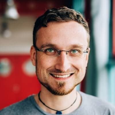 Alexander Rösel headshot