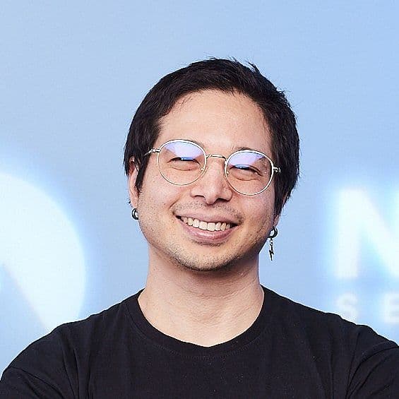 Hugo Oshiro